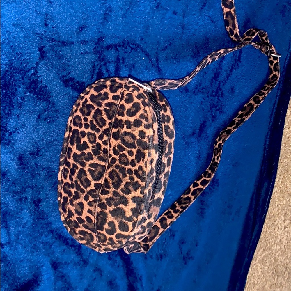 Leopard Fanny Pack With Adjustable Belt
